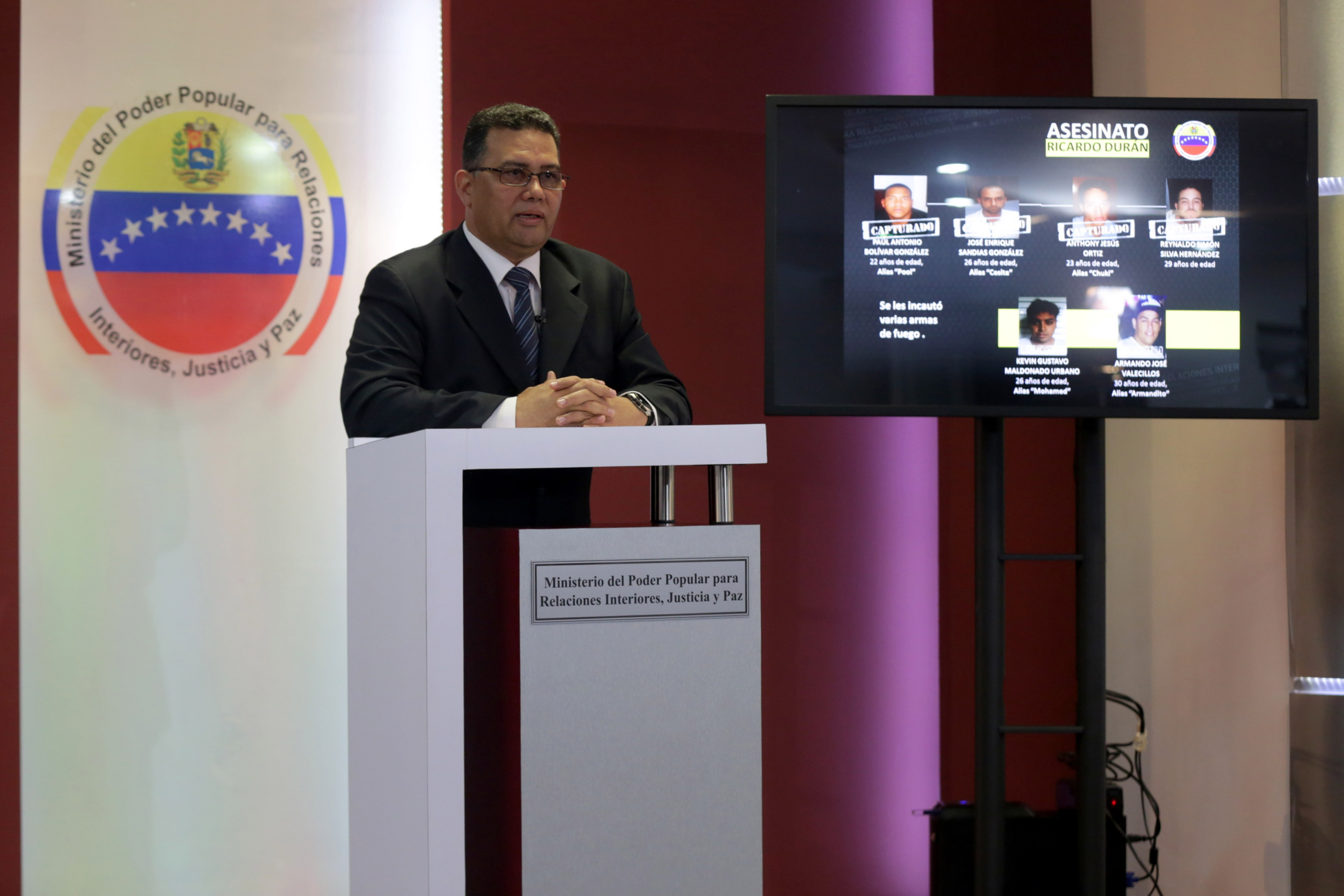 ministro_rueda_de_prensa (7)