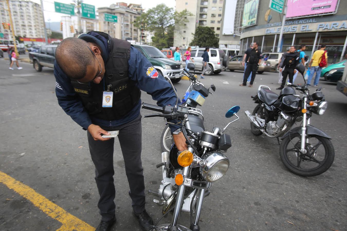 Despliegan operativo de seguridad en la parroquia La Vega (2)