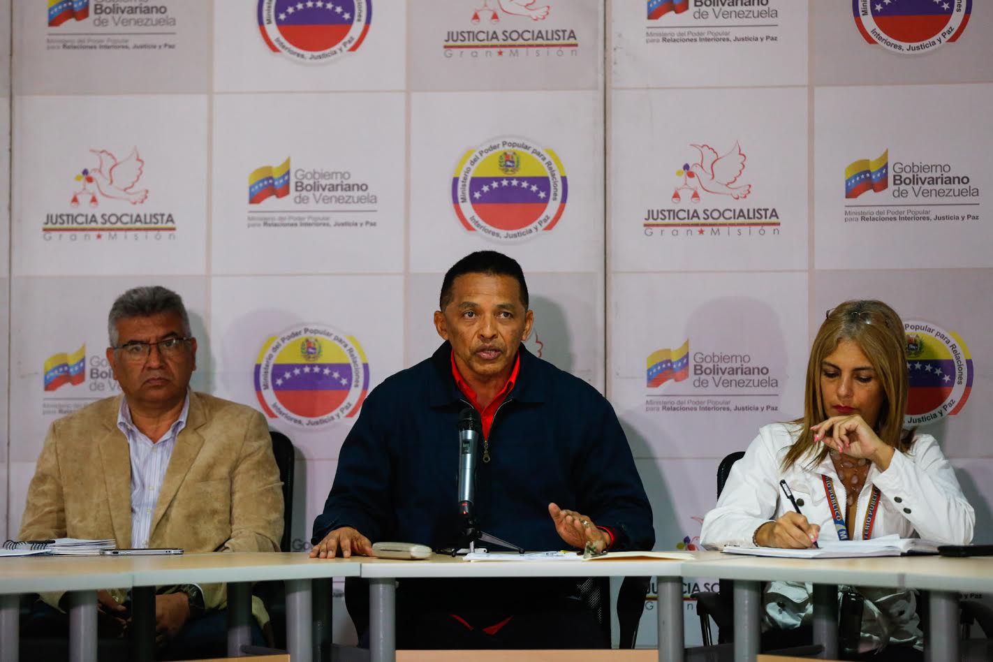 Coordinan acciones para reforzar la seguridad en el Metro de Caracas (1)