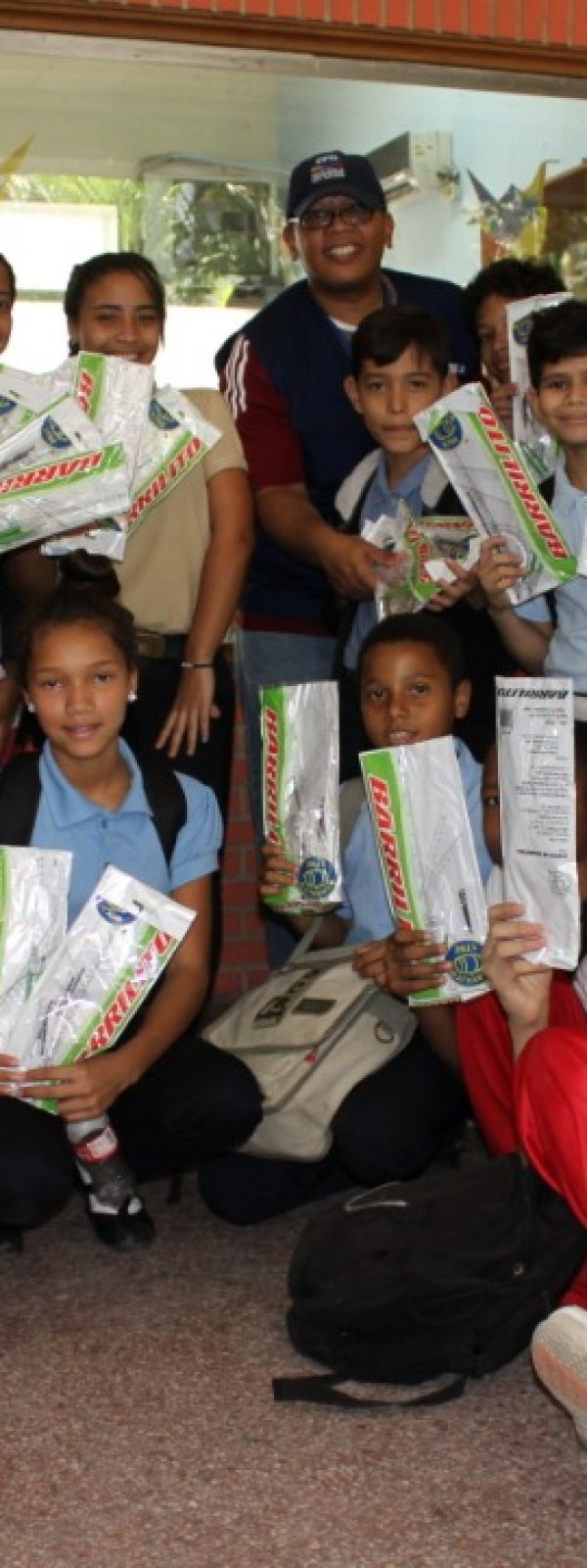 875 estudiantes del Liceo Andrés Bello recibieron formación en prevención integral (6)