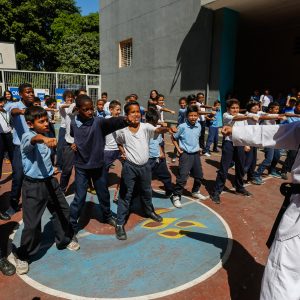 Abordaje del Frente Preventivo benefició a 855 estudiantes del Complejo Educativo Fermín Toro (15)