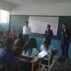 Corposervica promueve el ahorro energético en colegio del estado Miranda (2)