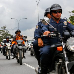 Despliegue de seguridad en sobreancho de La Gran Mariscal de Ayacucho Caracas – Guarenas (18)