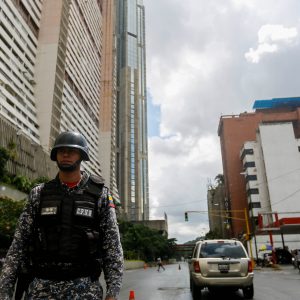 Funcionarios de la PNB desplegados en diversas parroquias de Caracas (19)