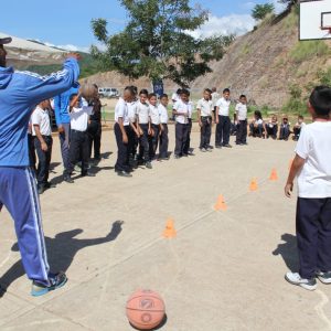 ONA realizó clínica de baloncesto para estudiantes de Ciudad Belén (7)