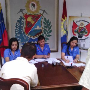 Trabajadores del Consejo Legislativo fueron beneficiados por el Saren en Yaracuy (3)