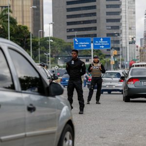 Cicpc inició dispositivo de revisión de vehículos en Caracas (1)