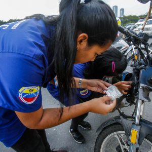 Cicpc inició dispositivo de revisión de vehículos en Caracas (3)