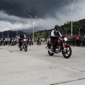 Con nuevo equipamiento refuerzan labor policialen estado Aragua (6)