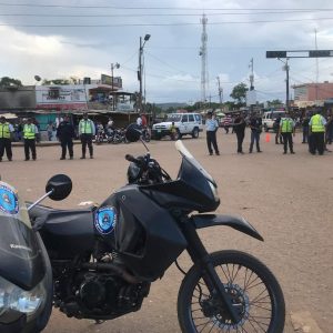 Desplegados 200 funcionarios para resguardar el municipio Mara del estado Zulia (8)
