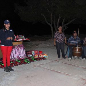 Con velada navideña en Isla de San Carlos niños disfrutaron de entrega de juguetes (11)