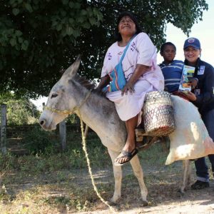 Poblaciones fronterizas e indígenas del Zulia celebraron la Navidad recibiendo regalos (20)