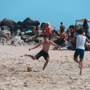 Gobierno recupera espacios de Playa Candilejas en el estado Vargas para disfrute de los temporadistas (29)