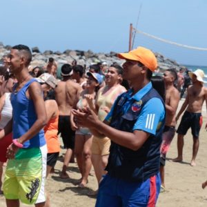 Las playas de Vargas se llenan de color, música y alegría en estos Carnavales 2019 (13)