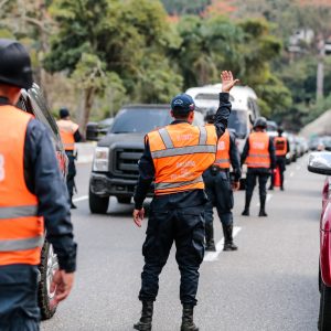 PNB desplegada en la autopista Regional del Centro para el resguardo de la ciudadanía (3)