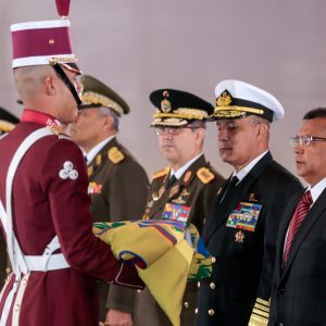 Con izada de bandera comenzaron actos conmemorativos del grito libertario del 19 de abril de 1810 (24)