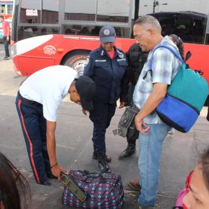 Más de 3 mil 800 funcionarios participan en operativo Semana Santa Segura en Guárico (5)