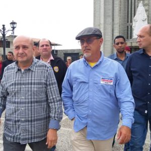 Más de 5 mil funcionarios y 50 puntos de control brindan protección a feligreses y visitantes en Mérida (7)
