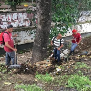 Protección Civil supervisa mantenimiento preventivo en quebrada Agua de Maíz en Miranda (1)