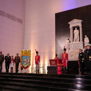 Gobierno nacional rindió honores a Simón Bolívar, El Libertador a 236 años de su natalicio (4)