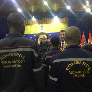 Bomberos Aeronáuticos del IAIM reciben dotación de uniformes en acto de ascensos (1)