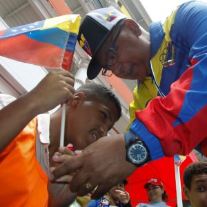 Mpprijp entrega obsequios a 200 niños de fundaciones en Caracas (30)