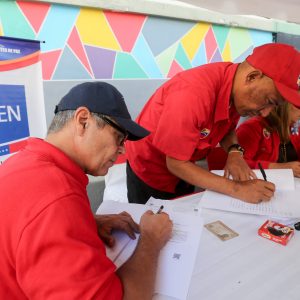 Frente Preventivo estudia propuestas para la parroquia La Candelaria en Caracas (11)