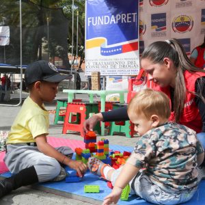 Frente Preventivo estudia propuestas para la parroquia La Candelaria en Caracas (12)