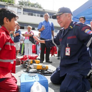 Frente Preventivo estudia propuestas para la parroquia La Candelaria en Caracas (18)