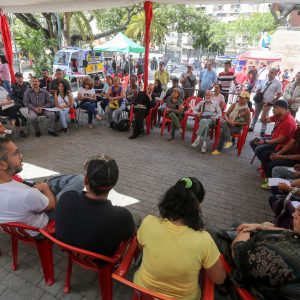 Frente Preventivo estudia propuestas para la parroquia La Candelaria en Caracas (21)