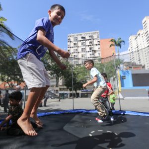 Frente Preventivo estudia propuestas para la parroquia La Candelaria en Caracas (22)