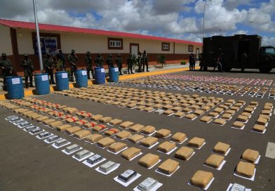 Localizan peñero con casi media tonelada de drogas en el Cabo San Román
