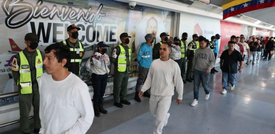GRAN MISIÓN VUELTA A LA PATRIA: ARRIBÓ AL PAÍS EL VUELO 53 CON MÁS DE 200 MIGRANTES VENEZOLANOS REPATRIADOS