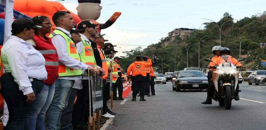 GOBIERNO BOLIVARIANO GARANTIZA RETORNO SEGURO DE TEMPORADISTAS EN SEMANA SANTA