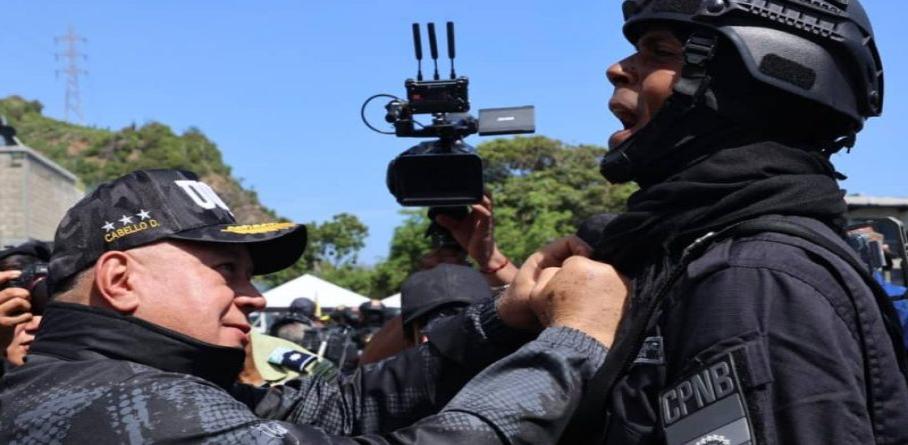 ACREDITADOS NUEVOS COMANDOS OPERADORES TÁCTICOS ESPECIALES DEL CPNB