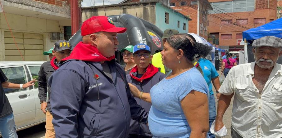 BENEFICIADAS MÁS DE 8 MIL PERSONAS CON JORNADA INTEGRAL EN PETARE, ESTADO MIRANDA