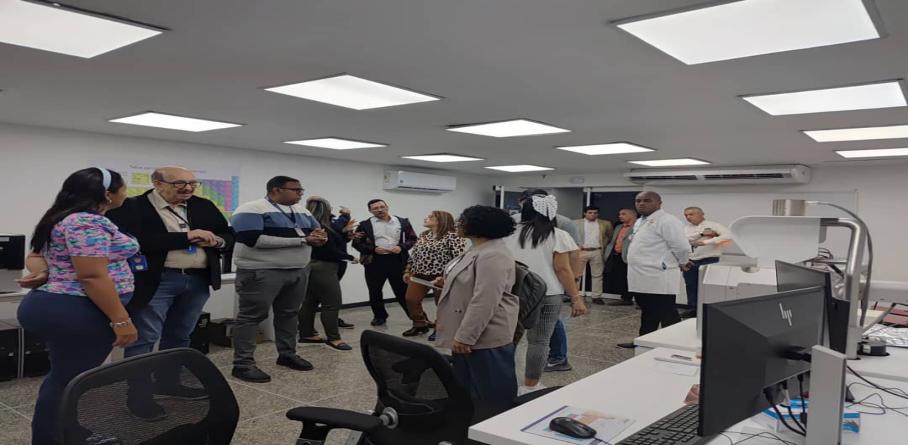 REALIZAN VISITA GUIADA A LABORATORIOS DE LA SEDE DEL CICPC EN SAN AGUSTÍN