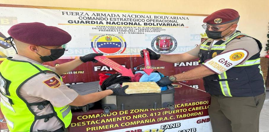 GNB INCAUTA MÁS DE 5 KILOGRAMOS DE PRESUNTA MARIHUANA