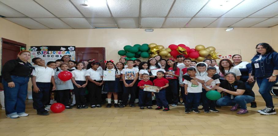 Imagen de SENADES REFUERZA LA CULTURA DE PAZ CON ACTIVIDADES FORMATIVAS Y RECREATIVAS EN VARIAS REGIONES DEL PAÍS