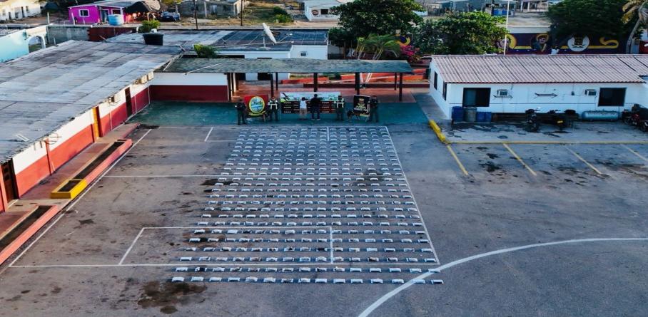 GOBIERNO BOLIVARIANO INCAUTA 380 KILOGRAMOS DE COCAÍNA EN OPERATIVO CONTRA LAS DROGAS EN EL ESTADO ZULIA