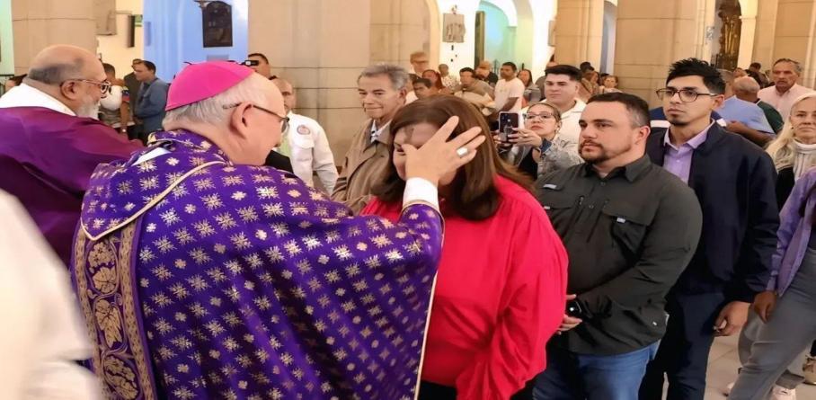 CARACAS INICIA EL CAMINO DE LA CUARESMA DESDE LA BASÍLICA DE SANTA TERESA