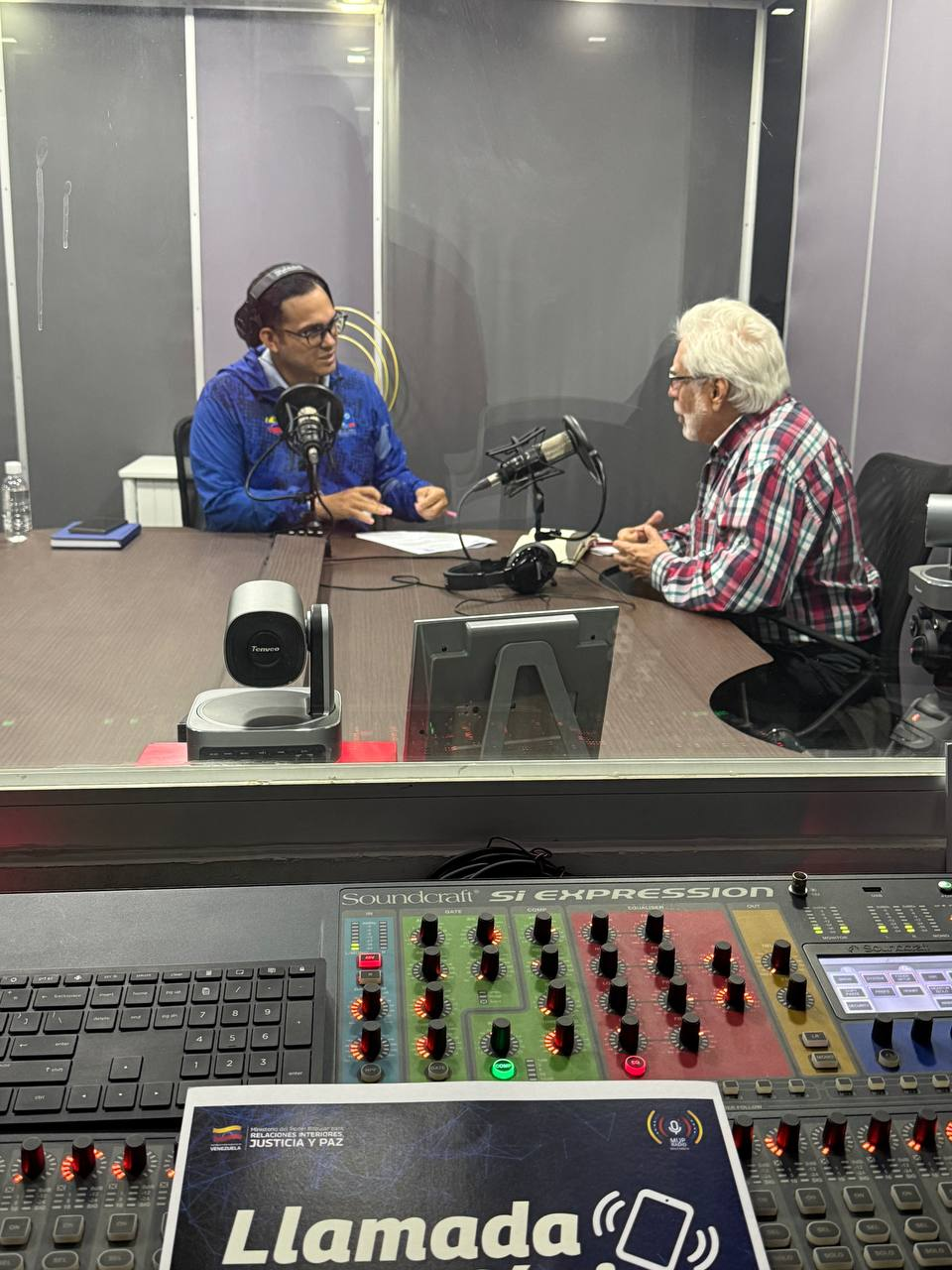 Imagen de DPD PROMUEVEN EL AMOR POR LA LECTURA EN EL HOGAR PARA CONSOLIDAR VALORES ÉTICOS Y MORALES