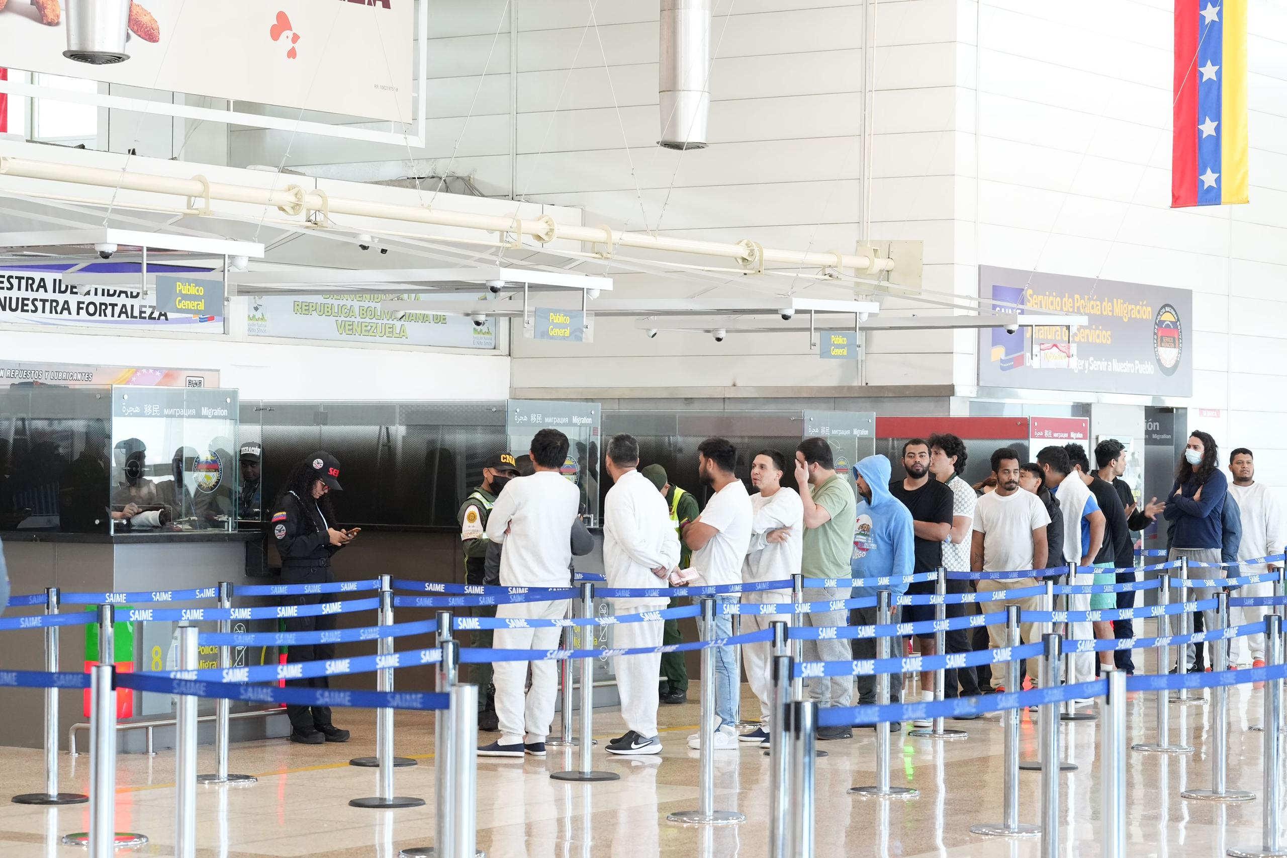 Imagen de GOBIERNO BOLIVARIANO RECIBE A 144 REPATRIADOS A TRAVÉS DE LA GRAN MISIÓN VUELTA A LA PATRIA