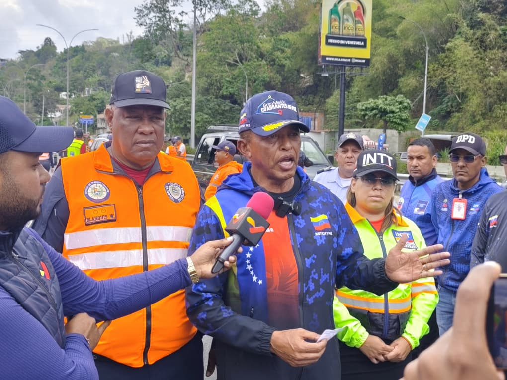 GOBIERNO BOLIVARIANO GARANTIZA RETORNO SEGURO A FELIGRESES EN VÍAS DEL PAÍS