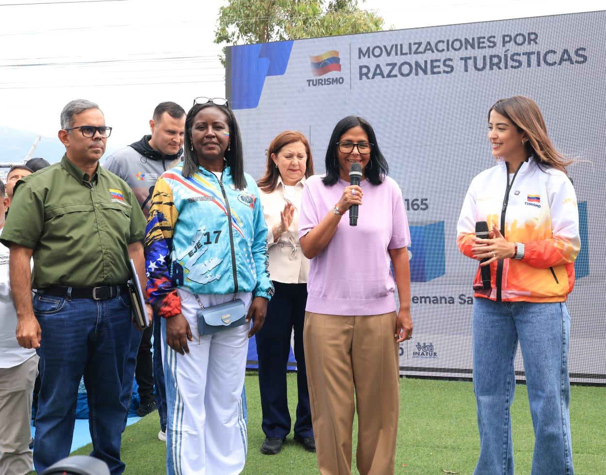 Imagen de TURISMO Y TRADICIÓN SE CONSOLIDAN CON CIFRAS RÉCORD EN TODO EL TERRITORIO NACIONAL EN SEMANA SANTA