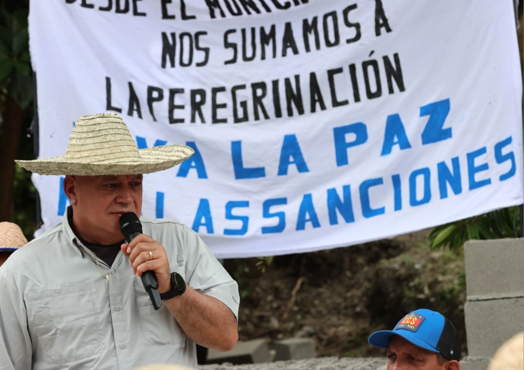 Imagen de CAPITÁN DIOSDADO CABELLO ANUNCIA INICIATIVAS PARA MEJORAR LA CALIDAD DE VIDA EN LAS COMUNAS EN TRUJILLO