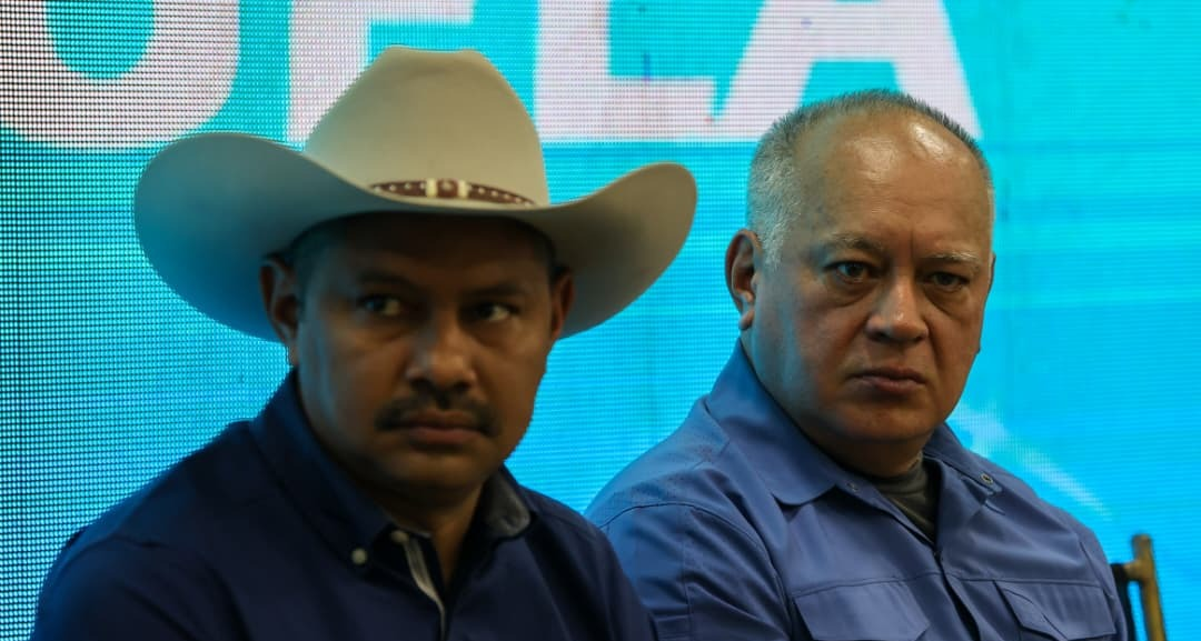 GOBERNADOR WILMER RODRÍGUEZ: “EL BLOQUEO NO MIDE COLOR NI RAZA, NOS AFECTA A TODOS”