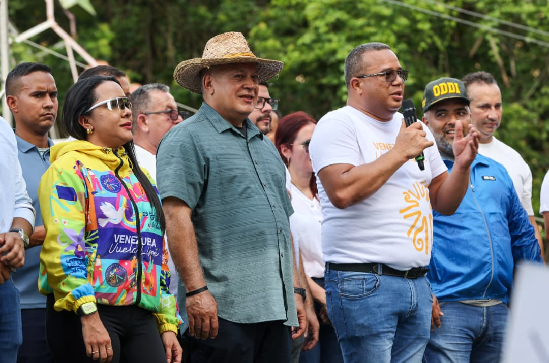 GOBERNADOR DONALD DONAIRE: “EL PUEBLO DE GUÁRICO SE MOVILIZA EN APOYO ROTUNDO POR EL CESE DE SANCIONES Y POR UNA VENEZUELA EN PAZ”