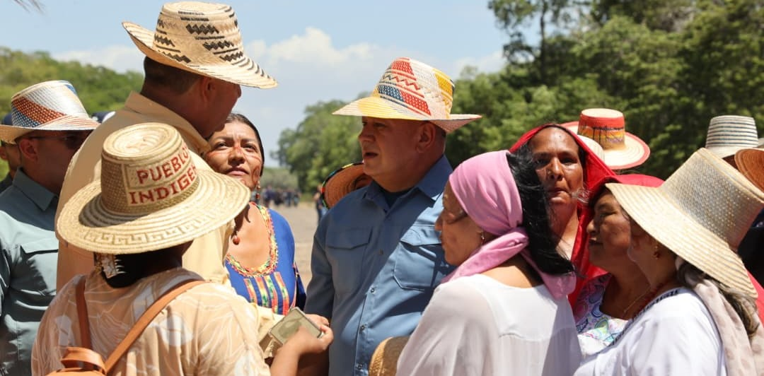 DIOSDADO CABELLO LIDERA ENCUENTRO CON EL SECTOR PRODUCTIVO EN LA GUAJIRA POR EL CESE DE SANCIONES