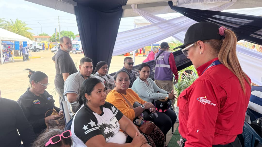 INTT GARANTIZÓ RESPUESTA AL SECTOR TRANSPORTE PÚBLICO EN LA FERIA NACIONAL DE ATENCIÓN AL TRANSPORTISTA